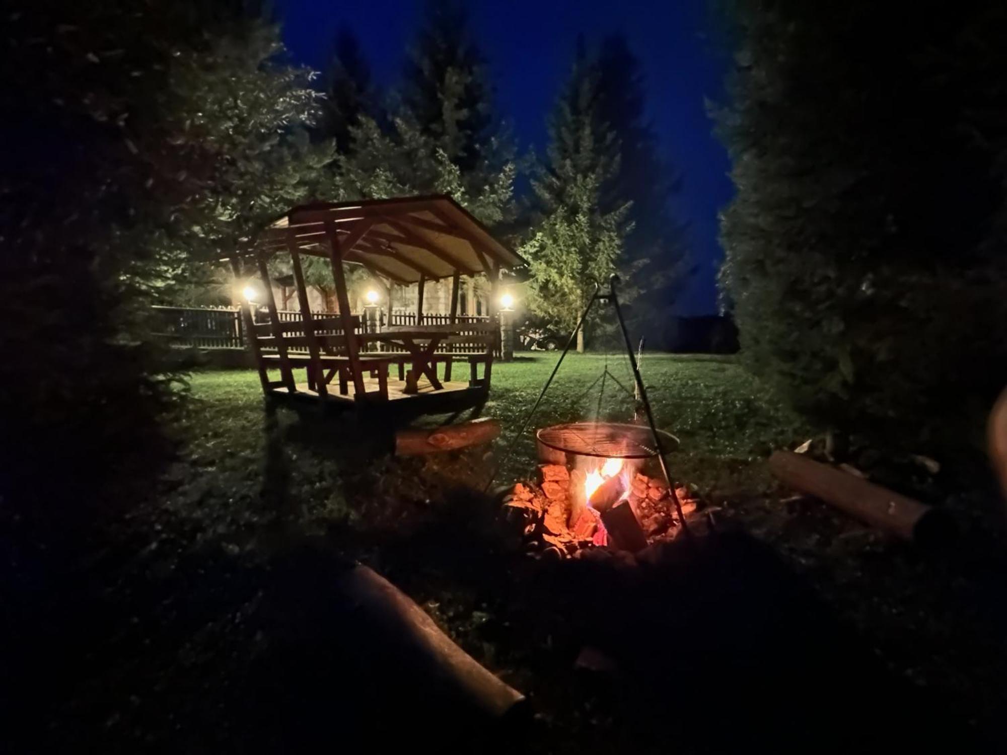 Urocza Chata Z Sauna W Bieszczadzkim Parku Krajobrazowym Bukowiec  Bagian luar foto